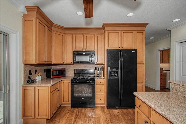 1718 SE 28TH STREET, Ocala, FL 34471