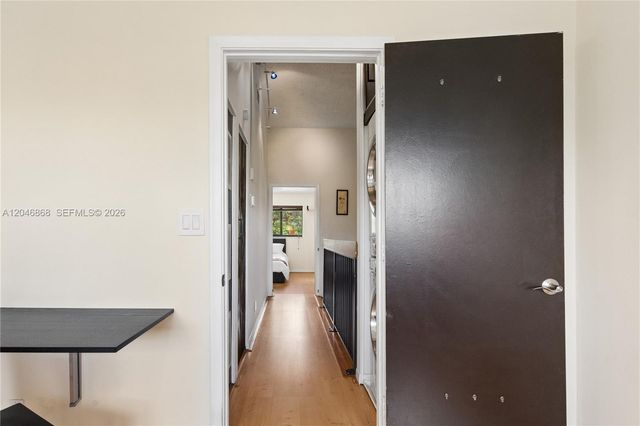 3050 S Oakland Forest Drive 2008, Oakland Park, FL 33309