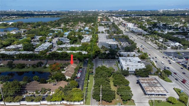 3050 S Oakland Forest Drive 2008, Oakland Park, FL 33309