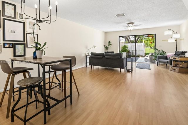 3050 S Oakland Forest Drive 2008, Oakland Park, FL 33309