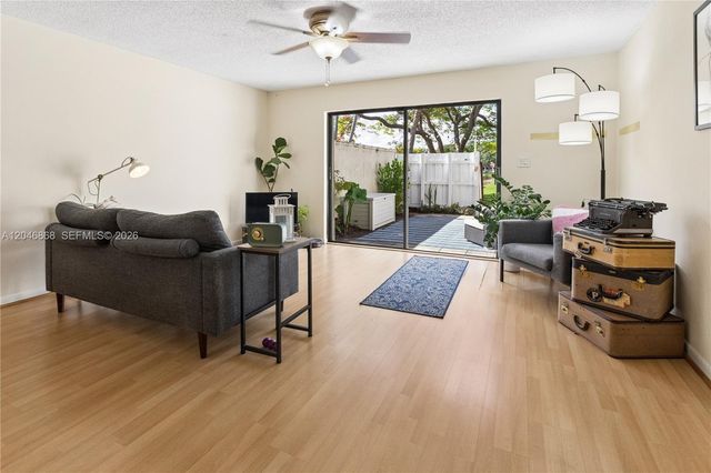 3050 S Oakland Forest Drive 2008, Oakland Park, FL 33309