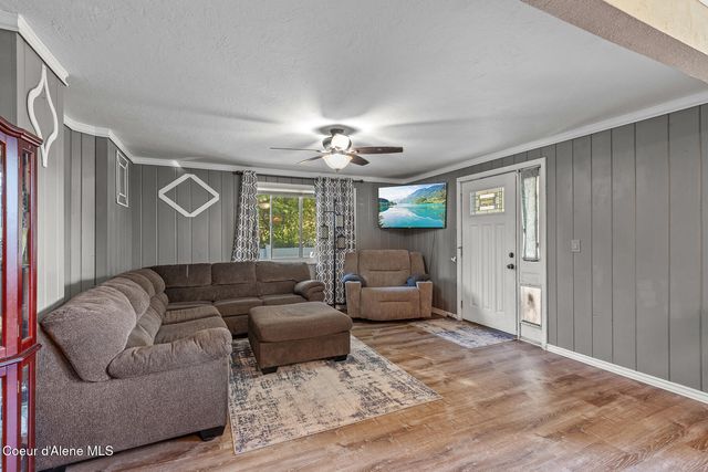 305 E 15TH AVE, Post Falls, ID 83854