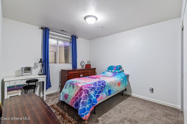 305 E 15TH AVE, Post Falls, ID 83854