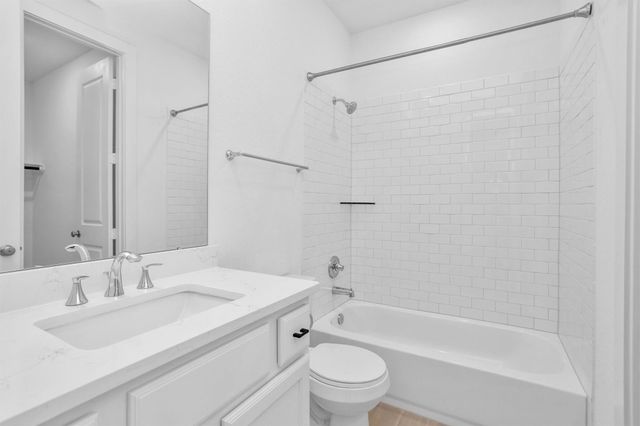 256 Sky Top Drive, Montgomery, TX 77316