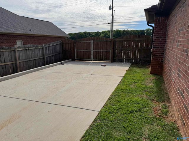 161 Bobo Road, Hazel Green, AL 35750