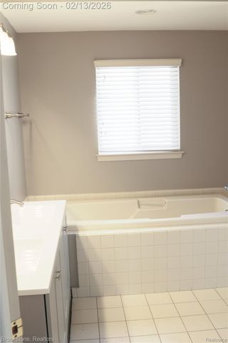 5624 Northcrest Crossing, Independence Charter Township, MI 48346