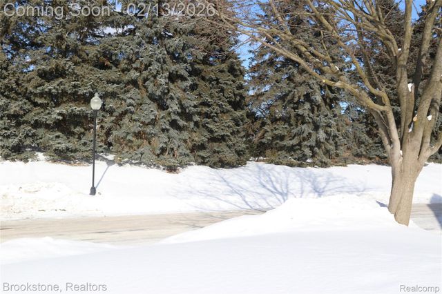 5624 Northcrest Crossing, Independence Charter Township, MI 48346