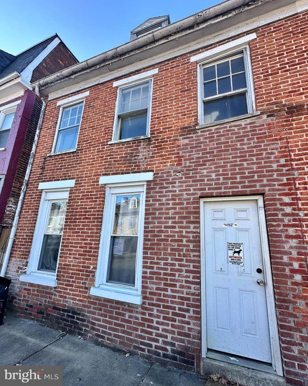 306 S QUEEN ST, York, PA 17403