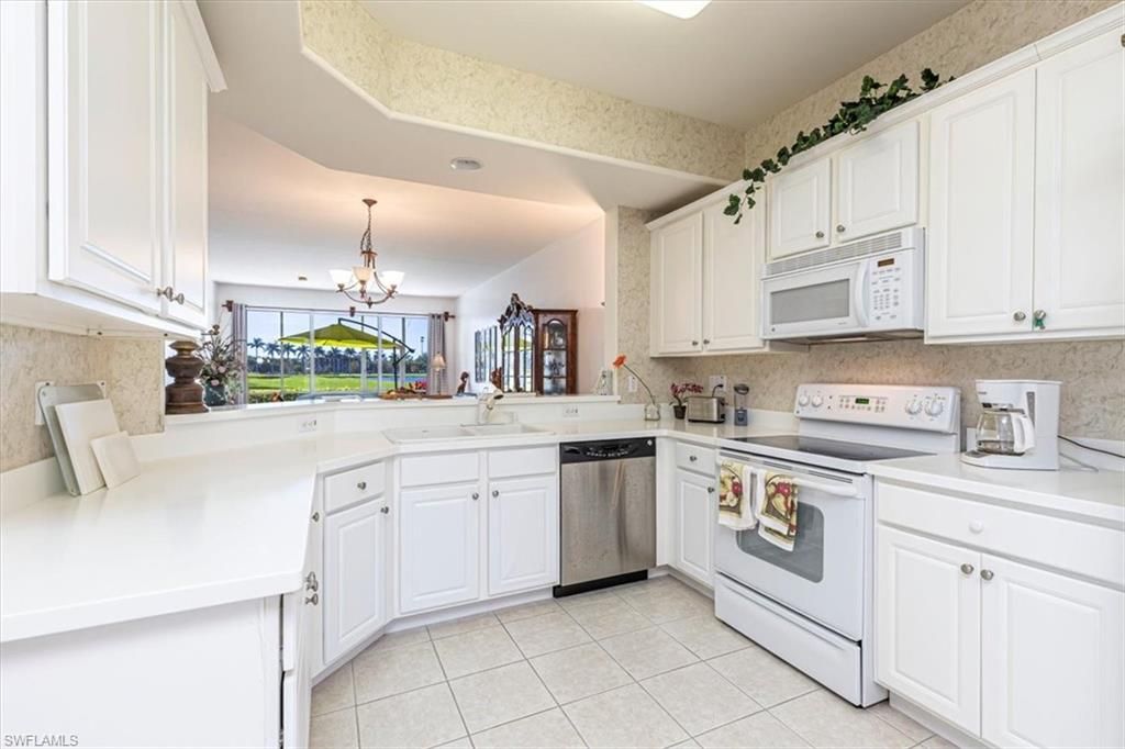 9195 Michael CIR 1303, NAPLES, FL 34113 — photo 3
