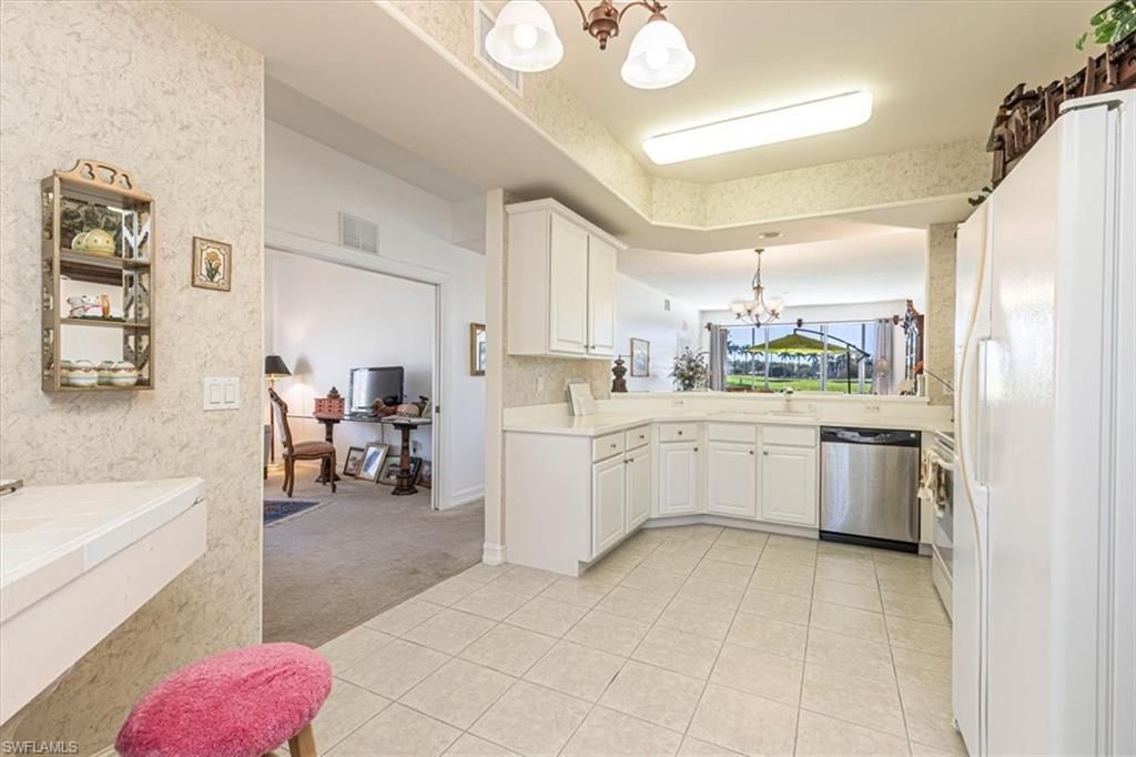 9195 Michael CIR 1303, NAPLES, FL 34113 — photo 4
