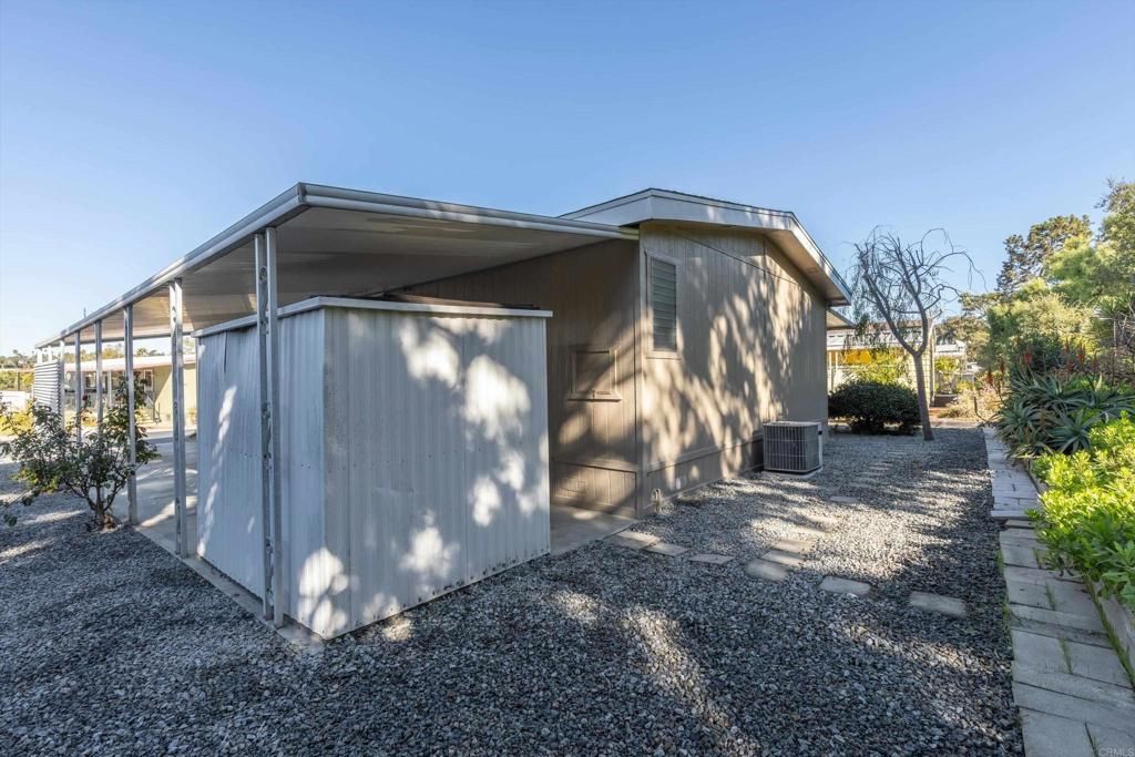Image 27 of property listing at 2130 Sunset Drive 55, Vista, CA 92081