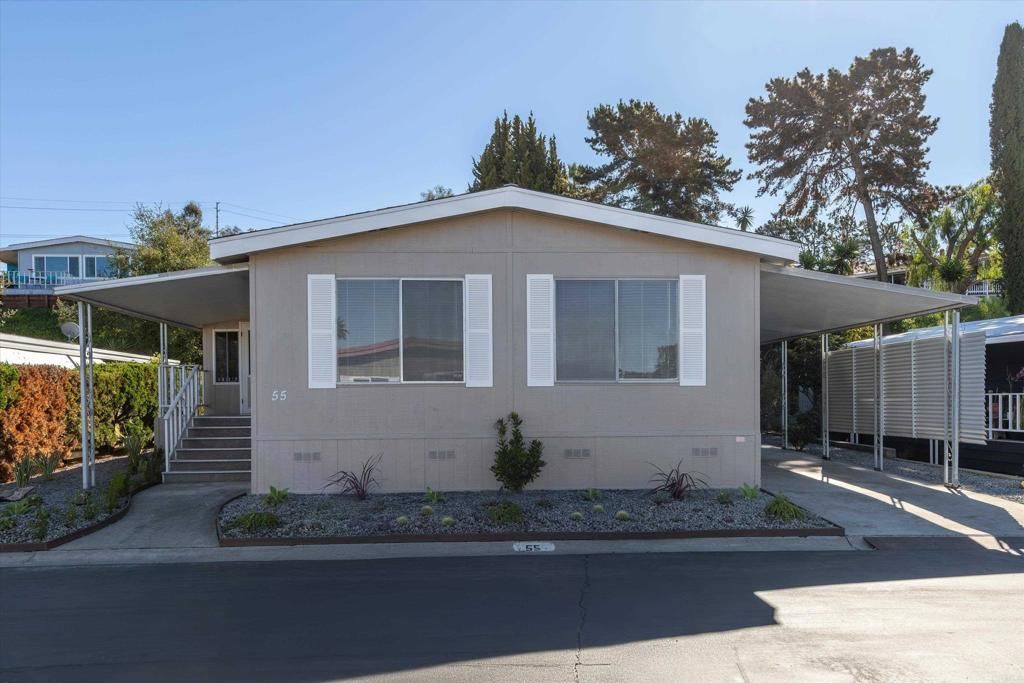 Image 31 of property listing at 2130 Sunset Drive 55, Vista, CA 92081