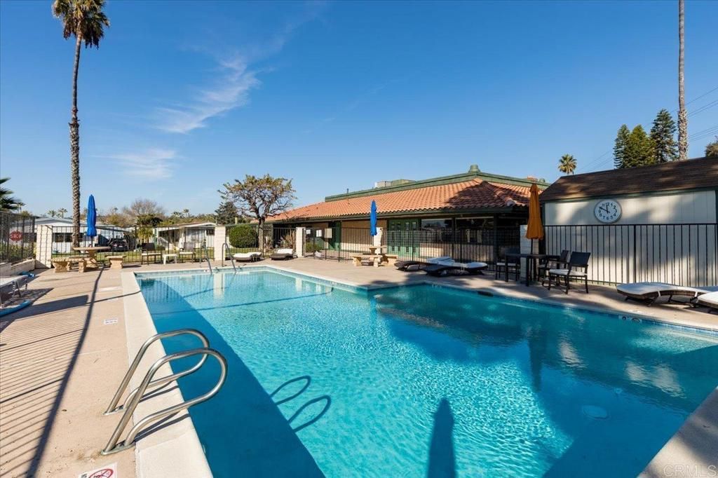 Image 34 of property listing at 2130 Sunset Drive 55, Vista, CA 92081