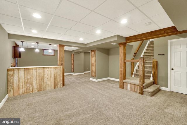 119 MEADOW HILL DR, York, PA 17402