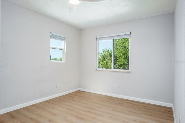 4228 37TH AVENUE N, St Petersburg, FL 33713