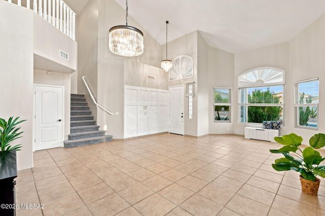 13151 N Pioneer Way, Oro Valley, AZ 85755