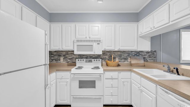 9501 Shore Dr # B-215, Myrtle Beach, SC 29572
