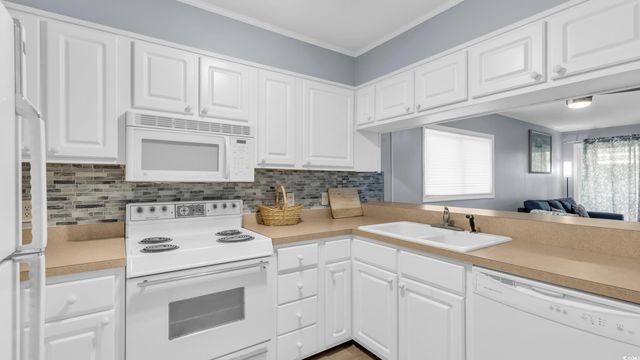 9501 Shore Dr # B-215, Myrtle Beach, SC 29572