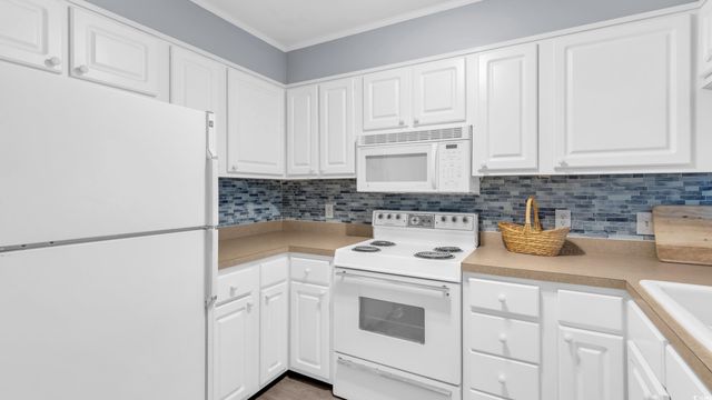 9501 Shore Dr # B-215, Myrtle Beach, SC 29572
