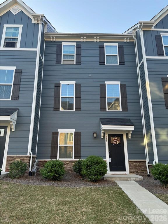 1222 Ashbury Street, Charlotte, NC 28216