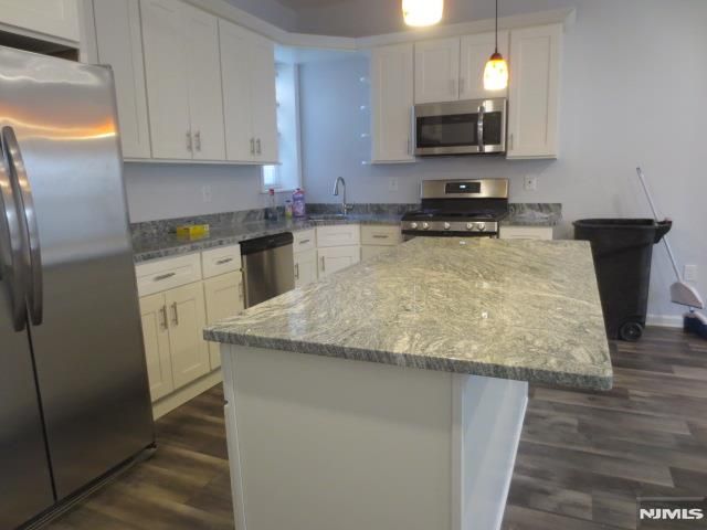 13 Columbia Terrace, Edgewater, NJ 07020