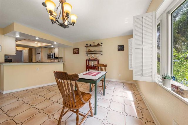 12811 LAKE DRIVE, Largo, FL 33774