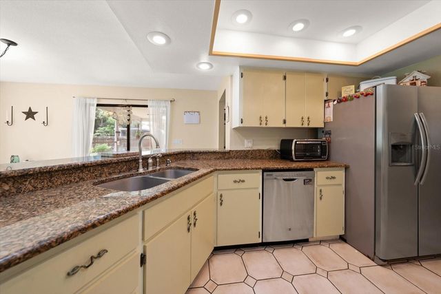 12811 LAKE DRIVE, Largo, FL 33774