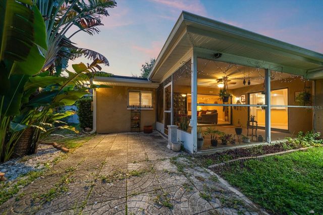 12811 LAKE DRIVE, Largo, FL 33774