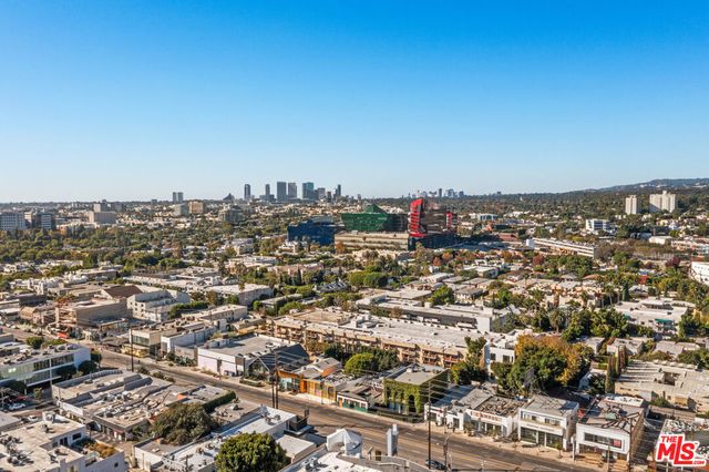 850 N Croft Avenue 303, Los Angeles, CA 90069