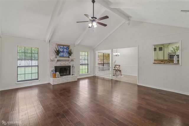 561 Northpark Drive, Bossier City, LA 71111