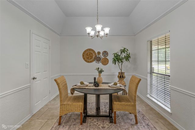 561 Northpark Drive, Bossier City, LA 71111