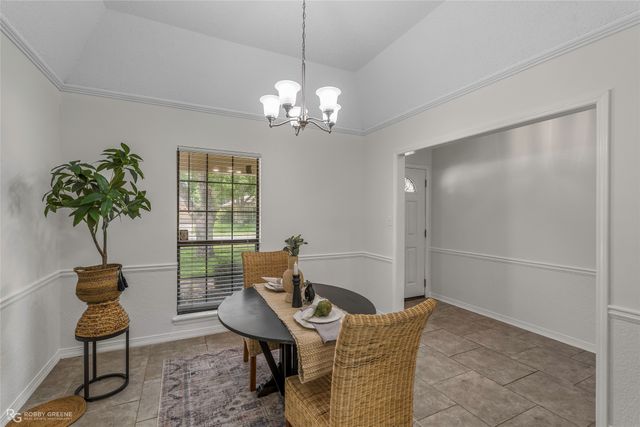 561 Northpark Drive, Bossier City, LA 71111