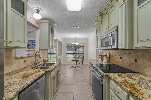 561 Northpark Drive, Bossier City, LA 71111