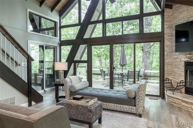1716 Sonnenblick Drive, Innsbrook, MO 63390