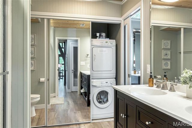 1716 Sonnenblick Drive, Innsbrook, MO 63390