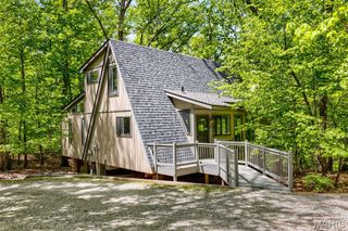 1716 Sonnenblick Drive, Innsbrook, MO 63390
