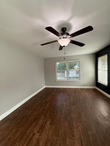 2813 Atoka Trail, Crestview, FL 32539