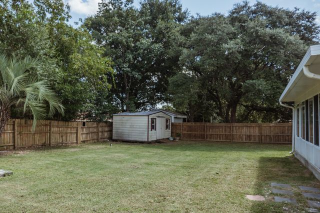 2813 Atoka Trail, Crestview, FL 32539