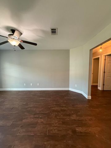 2813 Atoka Trail, Crestview, FL 32539