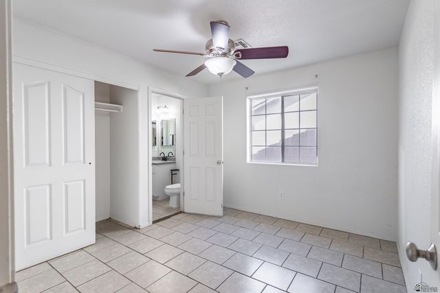 1910 E Los Olivos Dr, San Luis, AZ 85336