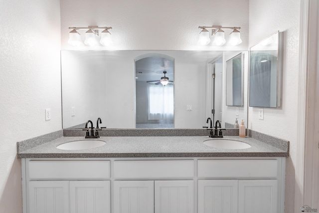 1910 E Los Olivos Dr, San Luis, AZ 85336