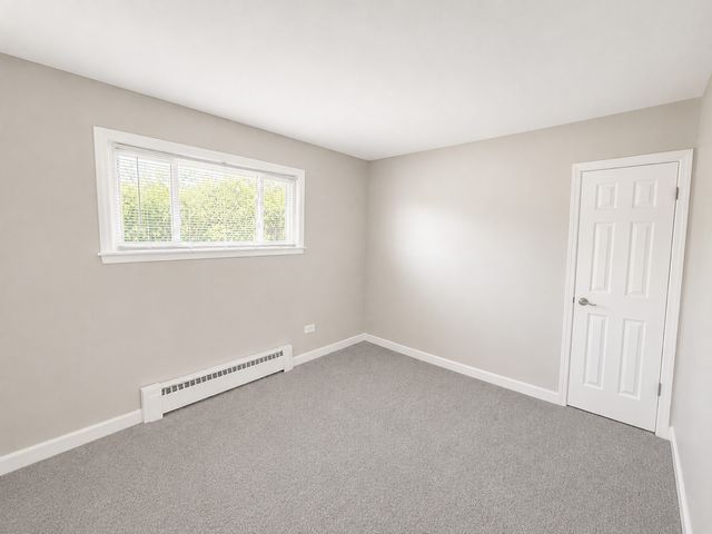 1241 S Elmwood Avenue, Waukegan, IL 60085
