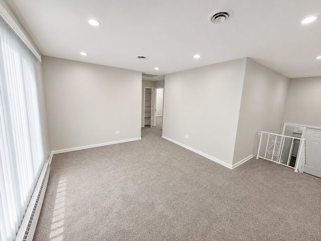 1241 S Elmwood Avenue, Waukegan, IL 60085