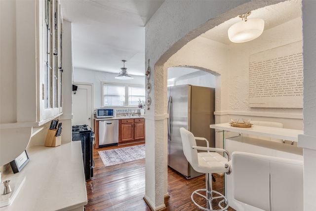 4152 Prescott Avenue, Dallas, TX 75219