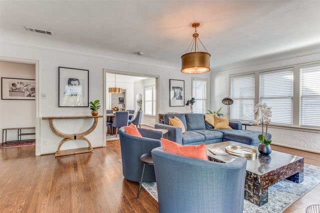 4152 Prescott Avenue, Dallas, TX 75219