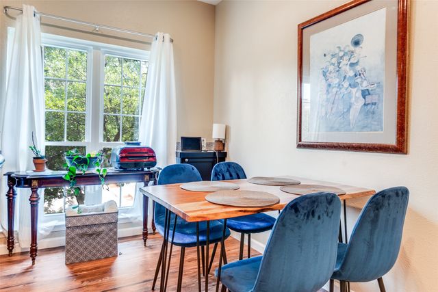 8601 Park Lane 624, Dallas, TX 75231