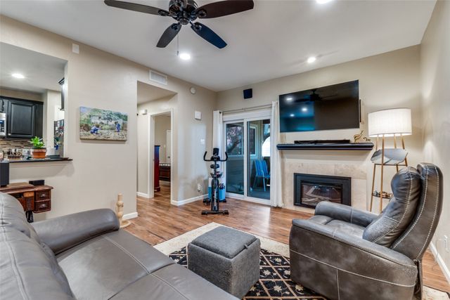 8601 Park Lane 624, Dallas, TX 75231