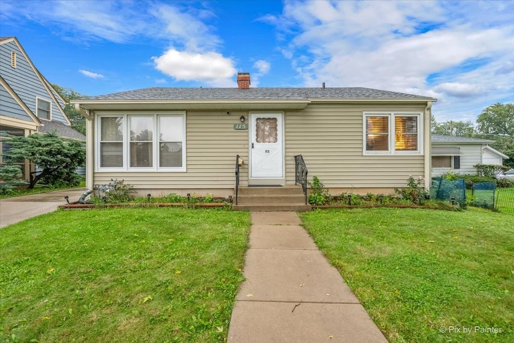 115 S Du Bois Avenue, Elgin, IL 60123