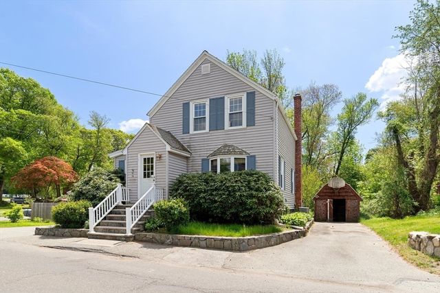 19 Butler Ave, Wakefield, MA 01880