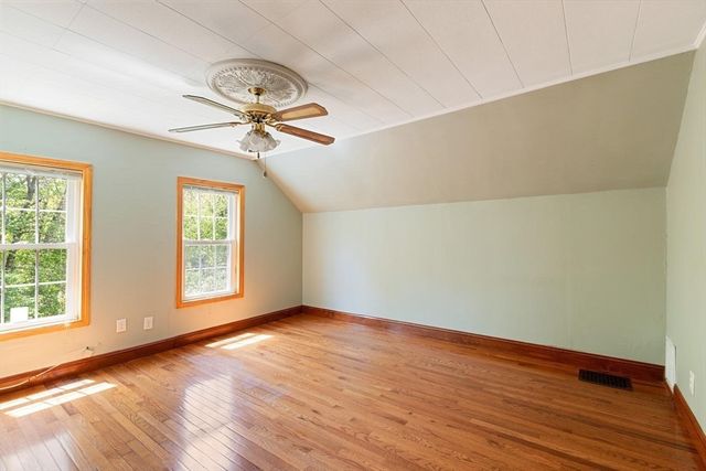19 Butler Ave, Wakefield, MA 01880